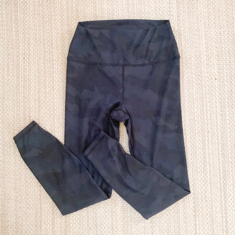 High waisted camo leggings
